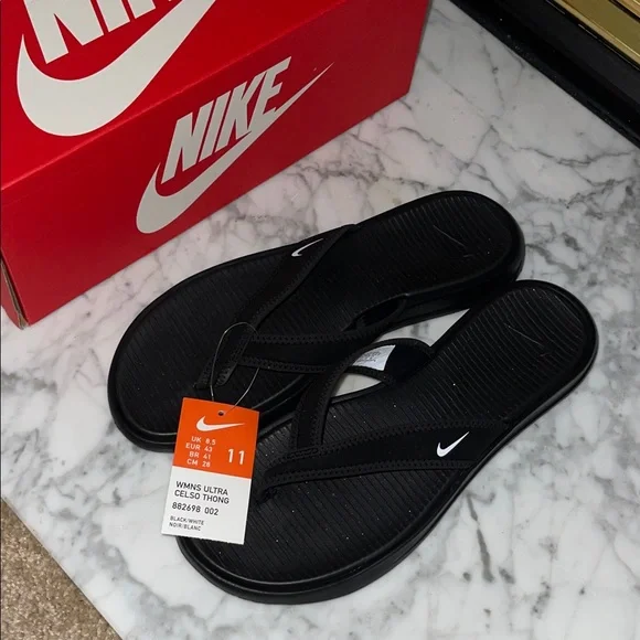 Women’s Nike Black Ultra Flip Flops - Picture 5 of 5